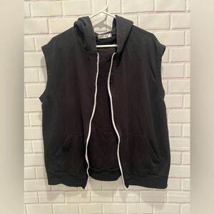 OHOO & COMPANY black hoodie -vest /size L